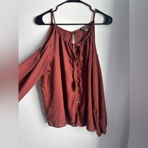Revamped Cold Shoulder Blouse